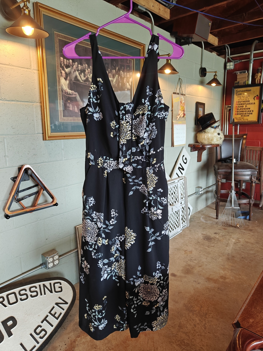 Memorial Day Sale! Black Floral V-Neck Sleeveless Midi Dress